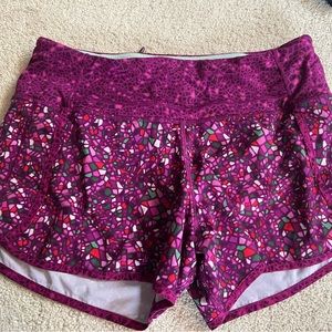 Lululemon Run Times Short (4”). Size 4